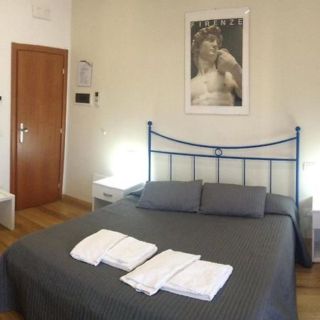Bed and Breakfast Le Ghiacciaie Florenz Zimmer foto